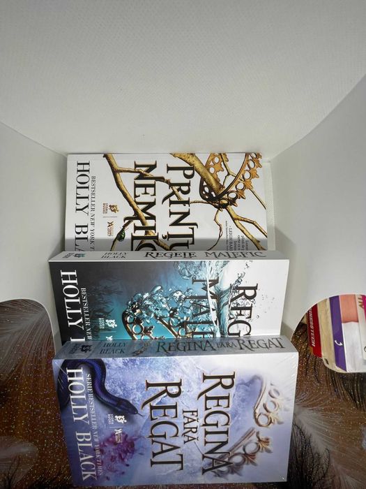 Trilogia Regina fara regat - Printul nemilos - Regele malefic