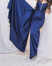 Официална дълга рокля в син цвят