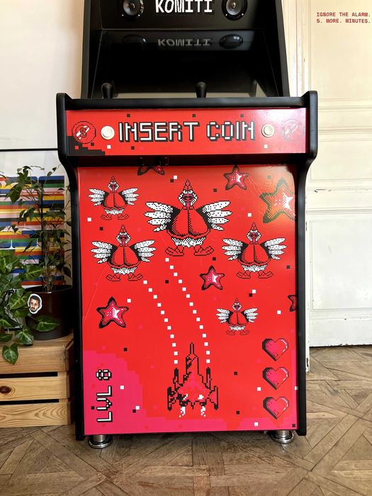 Arcade Retro Gaming Machine