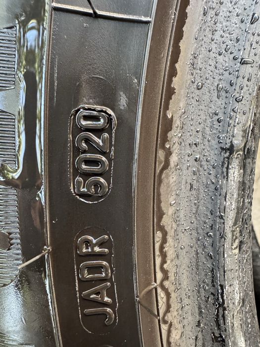 Всесезонни гуми 225/60/18