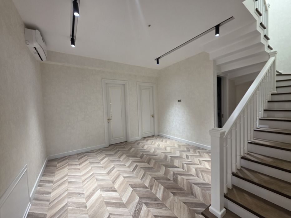 Тошкент тумани Мехнатда Замона туйхона рупарасида жойлашган