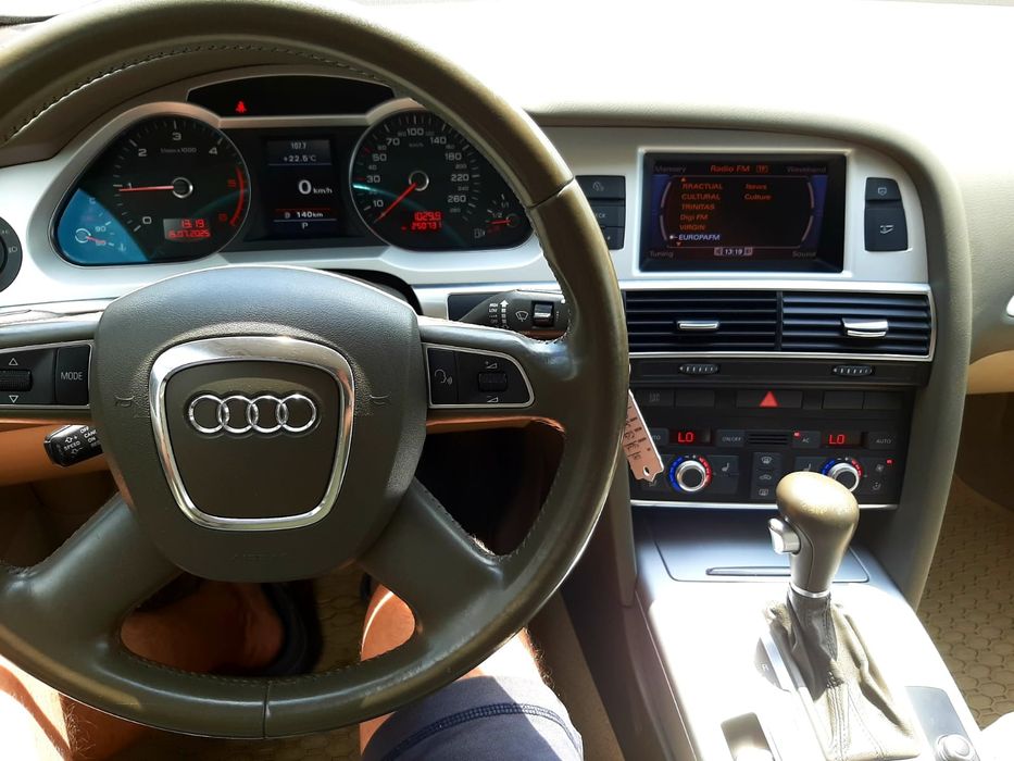 Audi A6 2.0 tdi  AUTOMATĂ