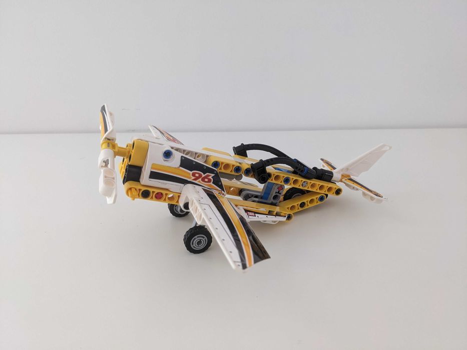 Vand set lego tehnic 42044