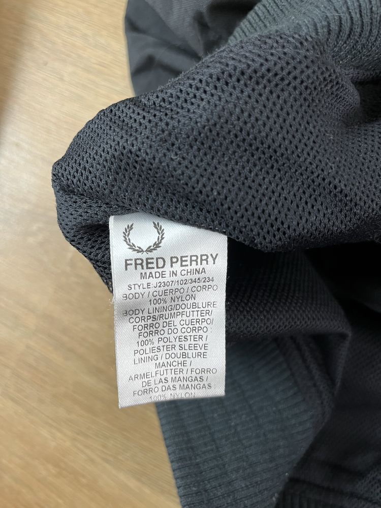 Fred Perry,Ben Sherman якета размер М