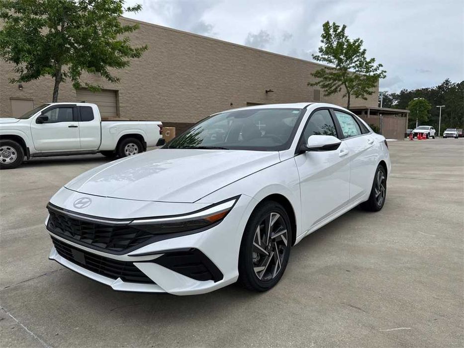 Продается Hyundai Elantra 2025