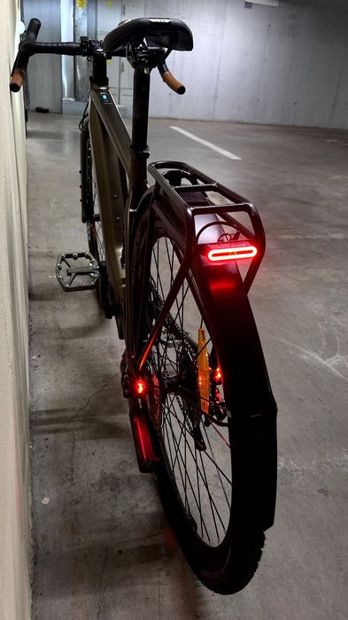 Bicicletă electrică BULLS Urban EVO 10 – motor Bosch, autonomie 120 km