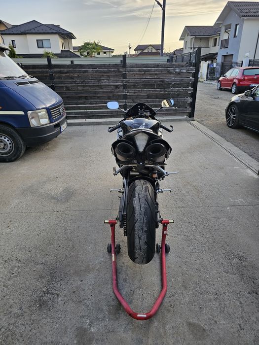 Yamaha R1 RN19 2007