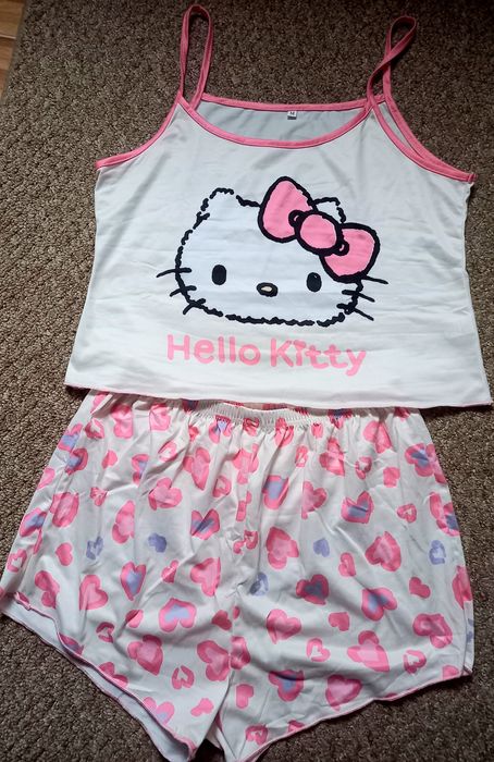 Pijama Hello kitty sanrio superba maieu si pantaloni scurti