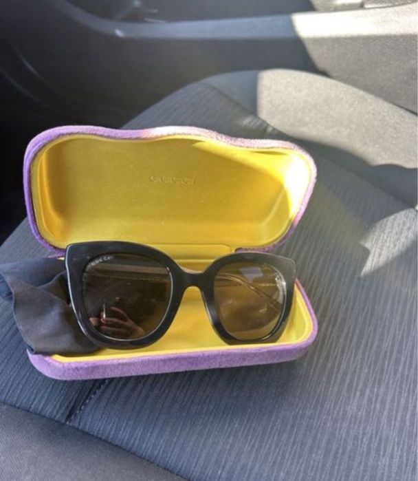 Дамски очила Gucci ,добро състояние,цвна 120лв