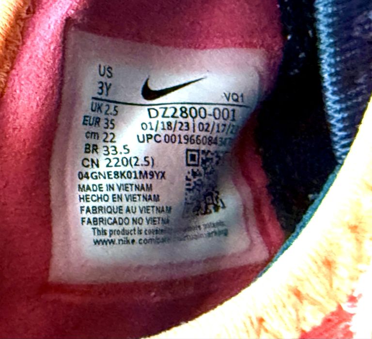 Adidasi copii Nike 35cm