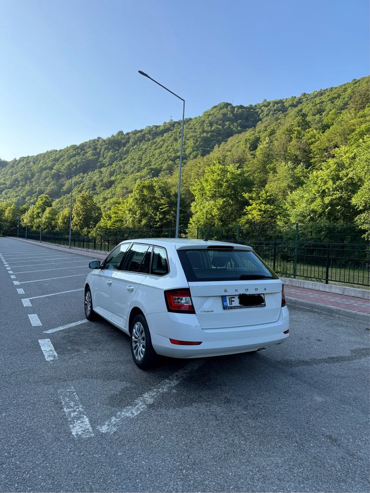 Skoda fabia 1.0 tsi combi