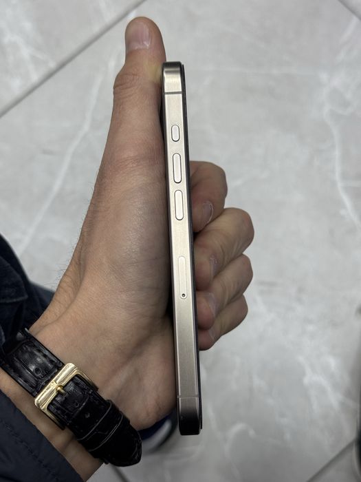 Iphone 15 pro 128GB ideal