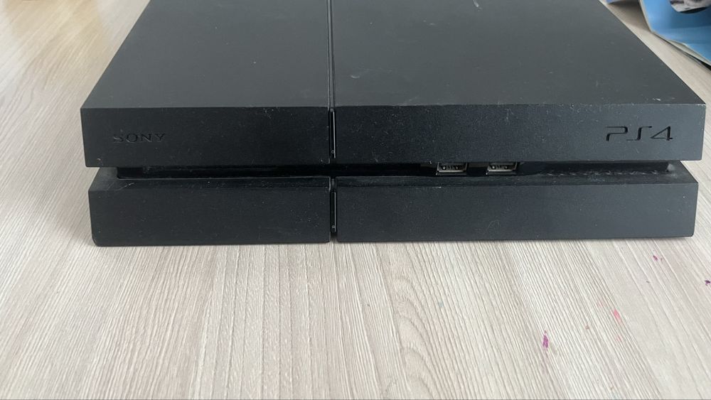 PlayStation 4  игровая приставка продажа
