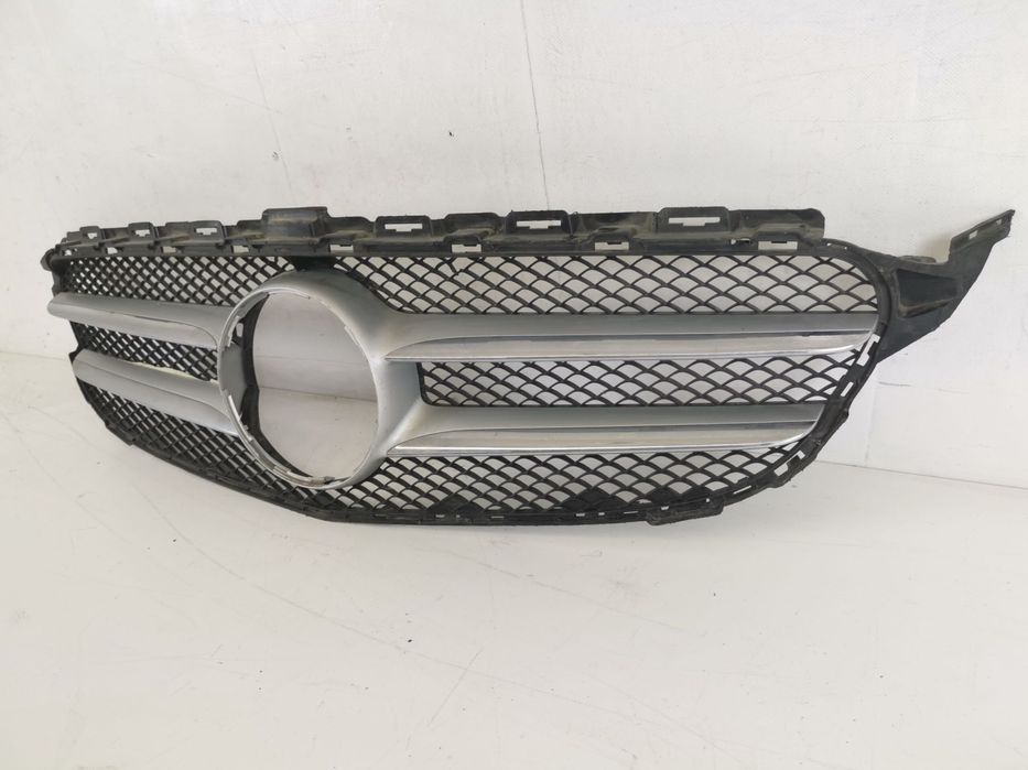 Grila Centrala Radiator Mercedes-Benz  C-Class W205/S205/C205 2014 201