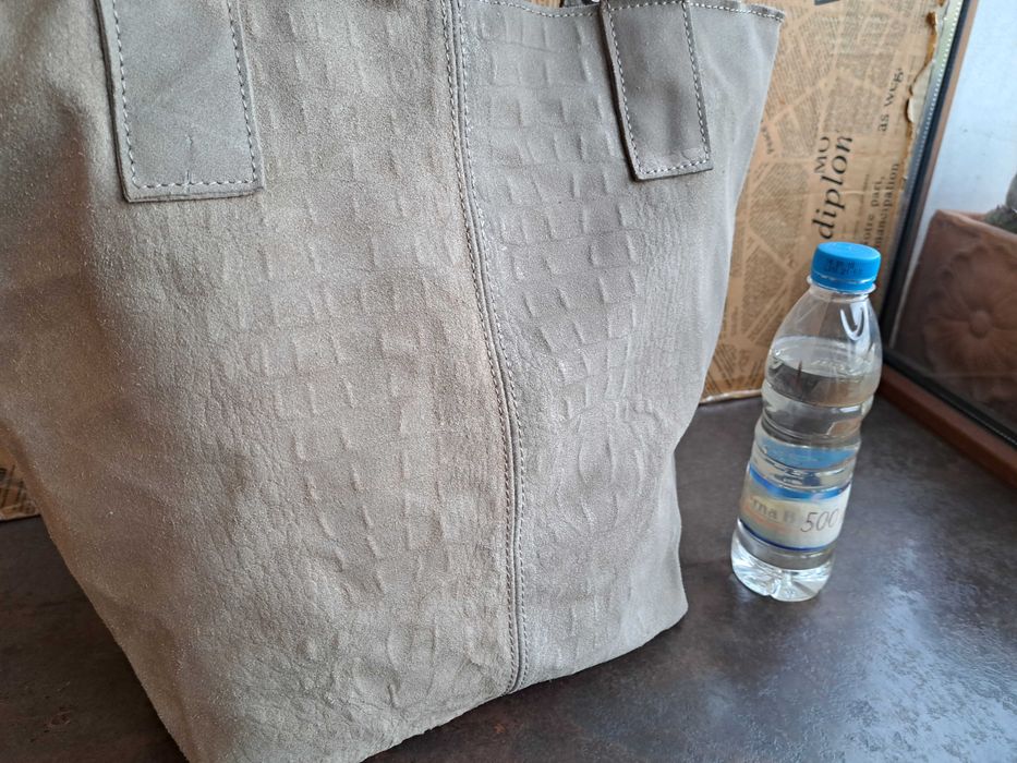 дамска чанта бежова,велурена торба-естествена кожа