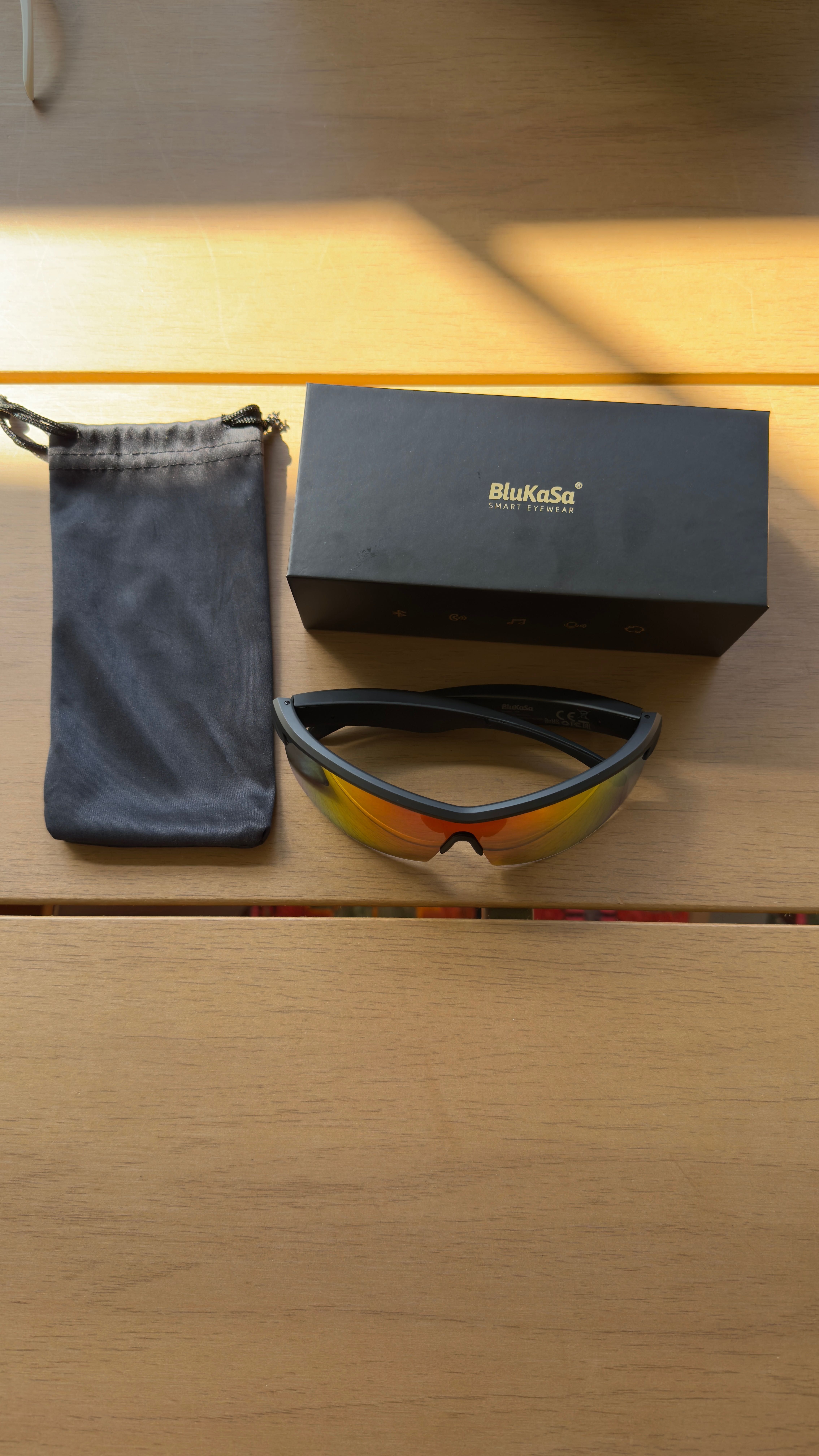 Смартф очки с Bluetooth колонками и ИИ помощником