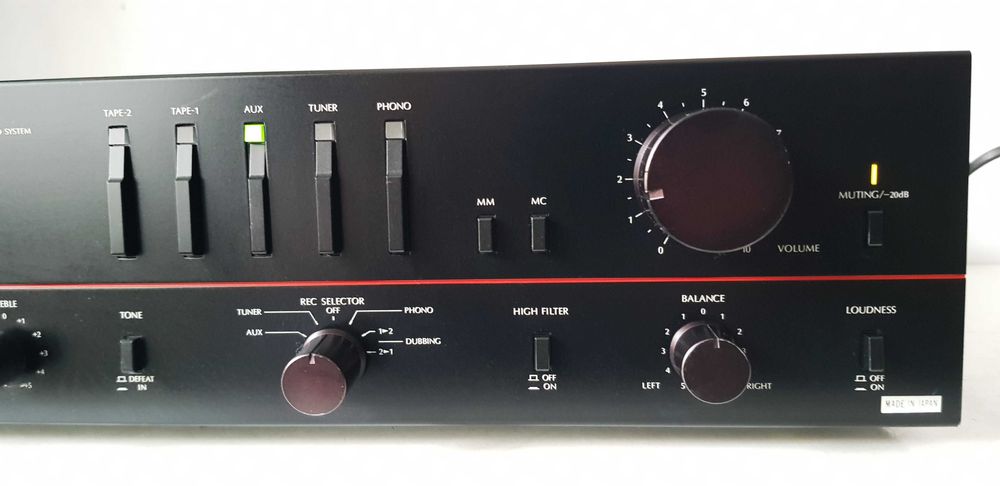 Sansui Au D 22 statie amplificat vintage Red Line