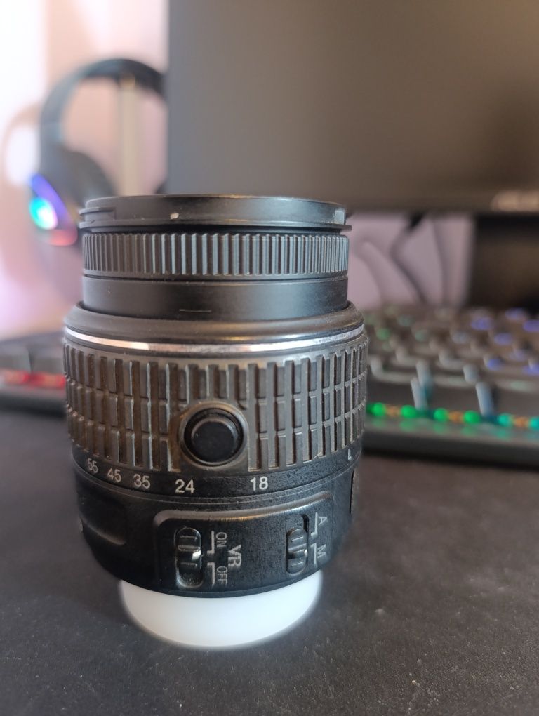 Обектив Nikon 18-55mm с проблем!