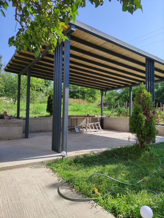 Construcție Pergole Metalice de Calitate