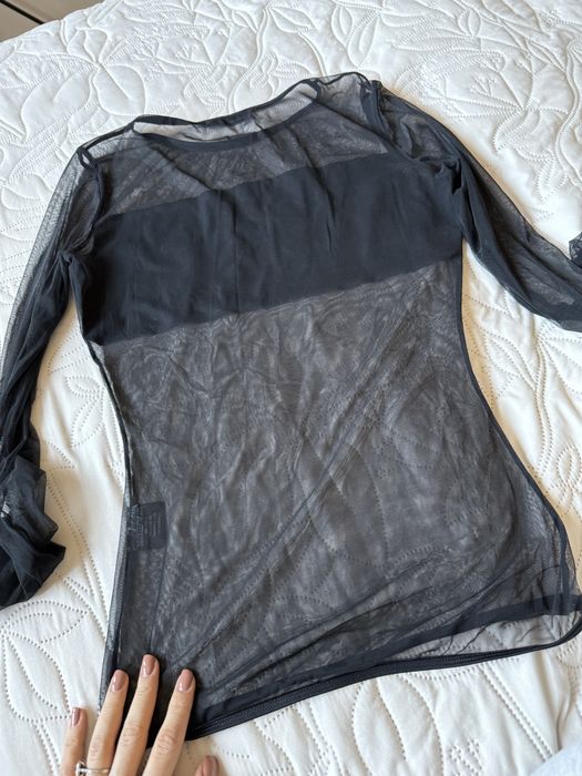 Черен топ от тюл Alessa