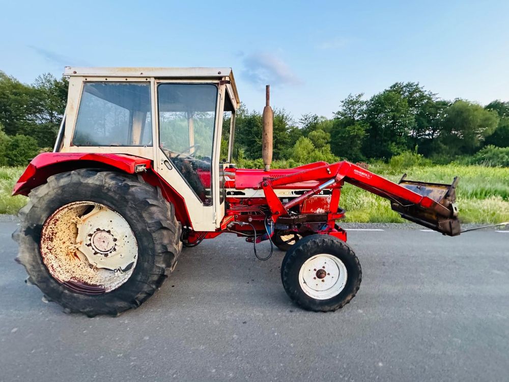 Tractor IH International Case 744 de 74cp în 4 cilindri Recent Adus