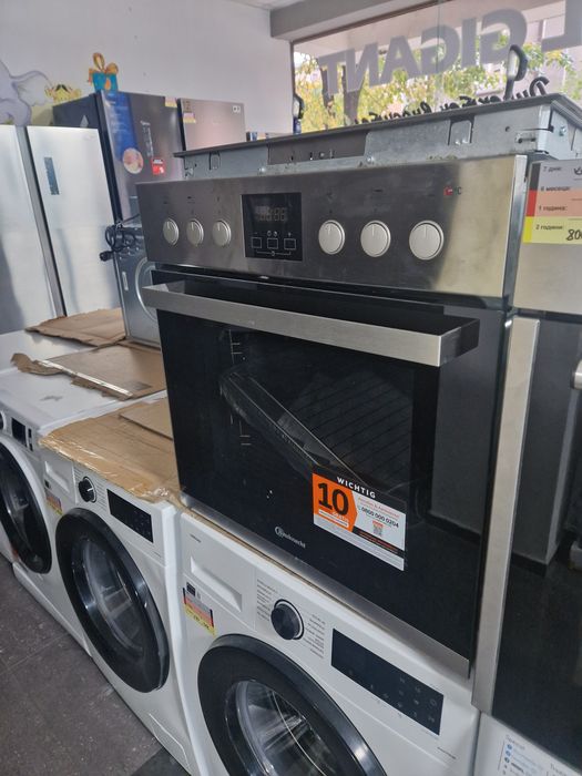 Фурна с Керамични котлони Bauknecht