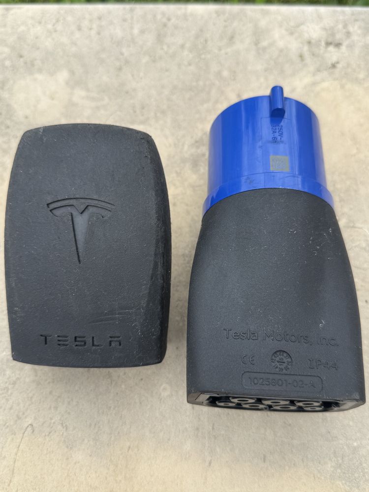 Tesla Адаптер 32А