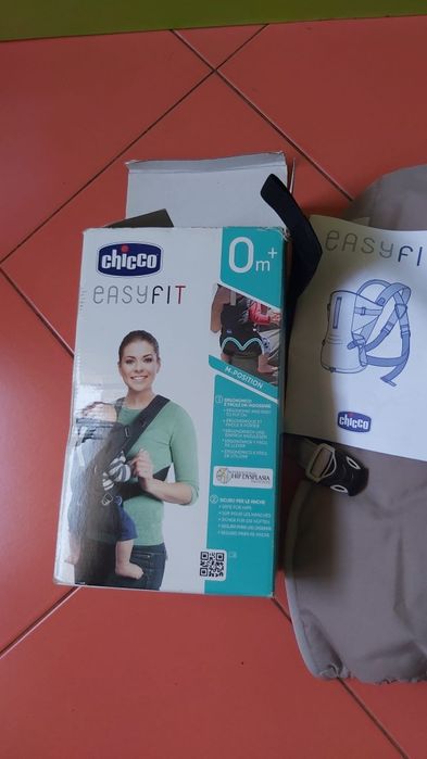Marsupiu Chicco pentru bebelusi