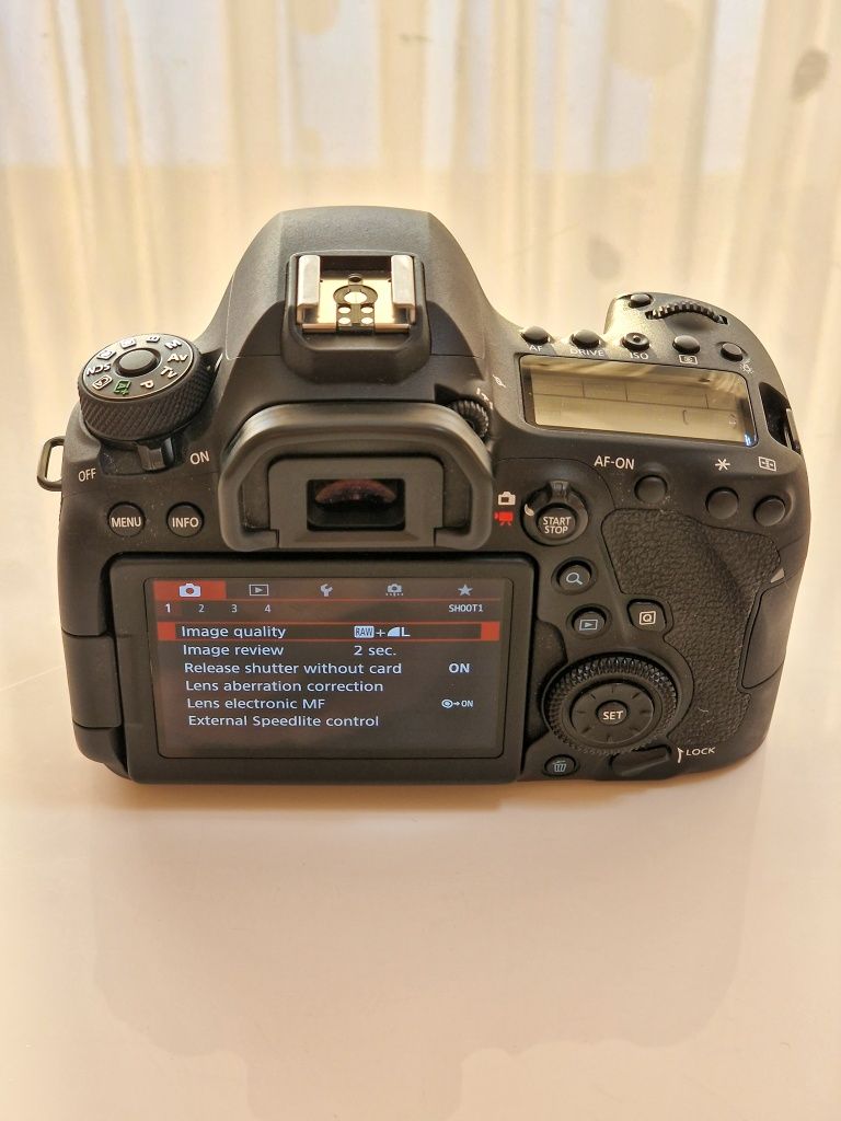 Canon EOS 6 D mark II