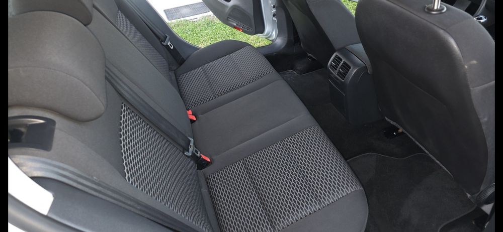 Vw golf 6 benzină an 2011