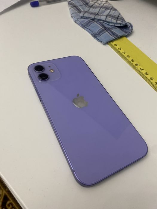 iphone 12 перестал включаться