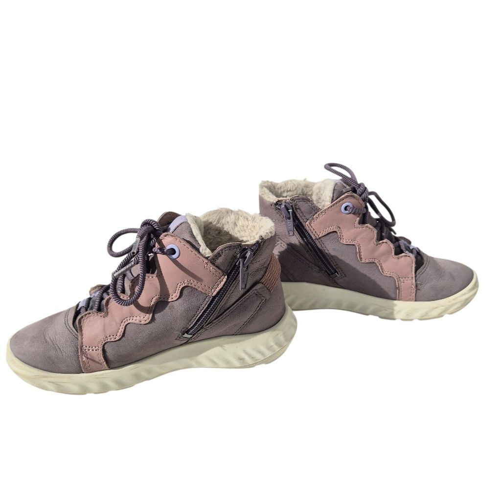 Ghete Ecco 30 piele Gore-Tex impermeabile îmblănite fete, 20 cm inter.
