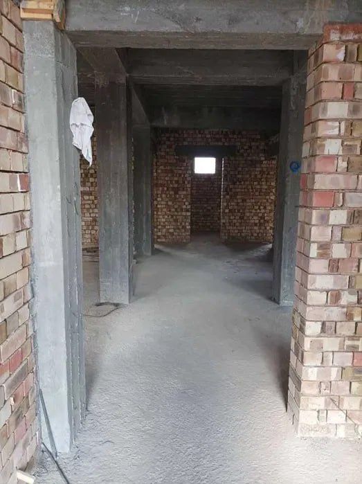 Продаётся дом коробка 600 м² на 6 сотках Махалля "Парвоз" (3км от пос)