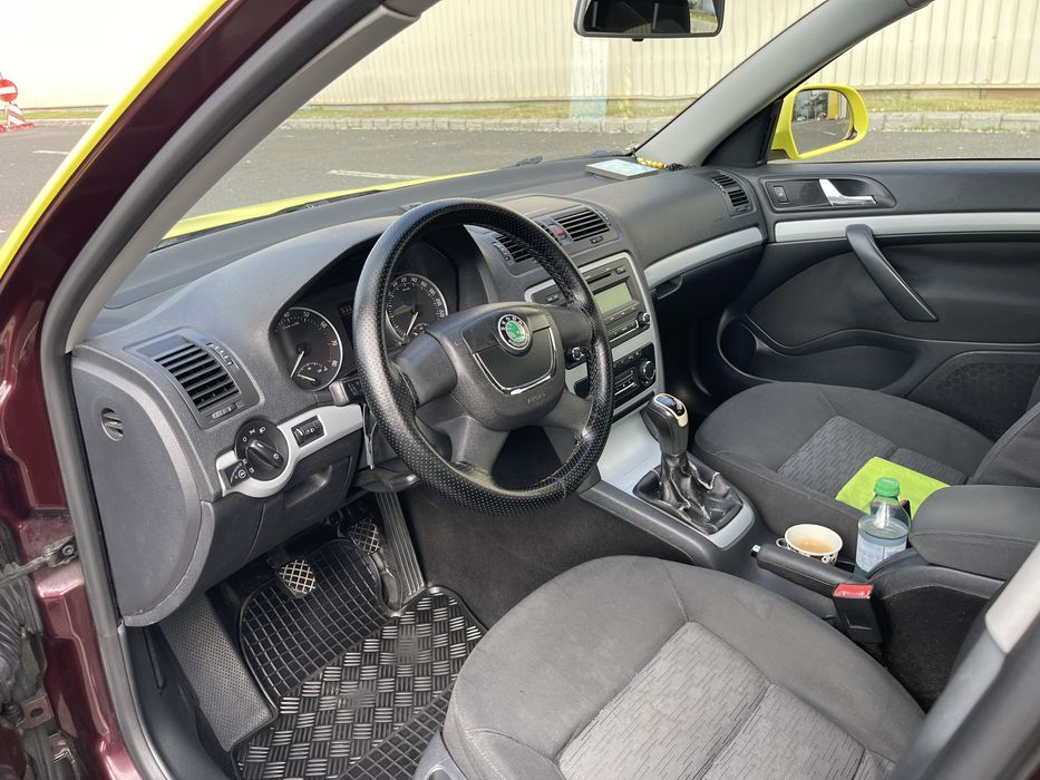 Skoda Octavia 2 Facelift 1.6 MPi + GPL