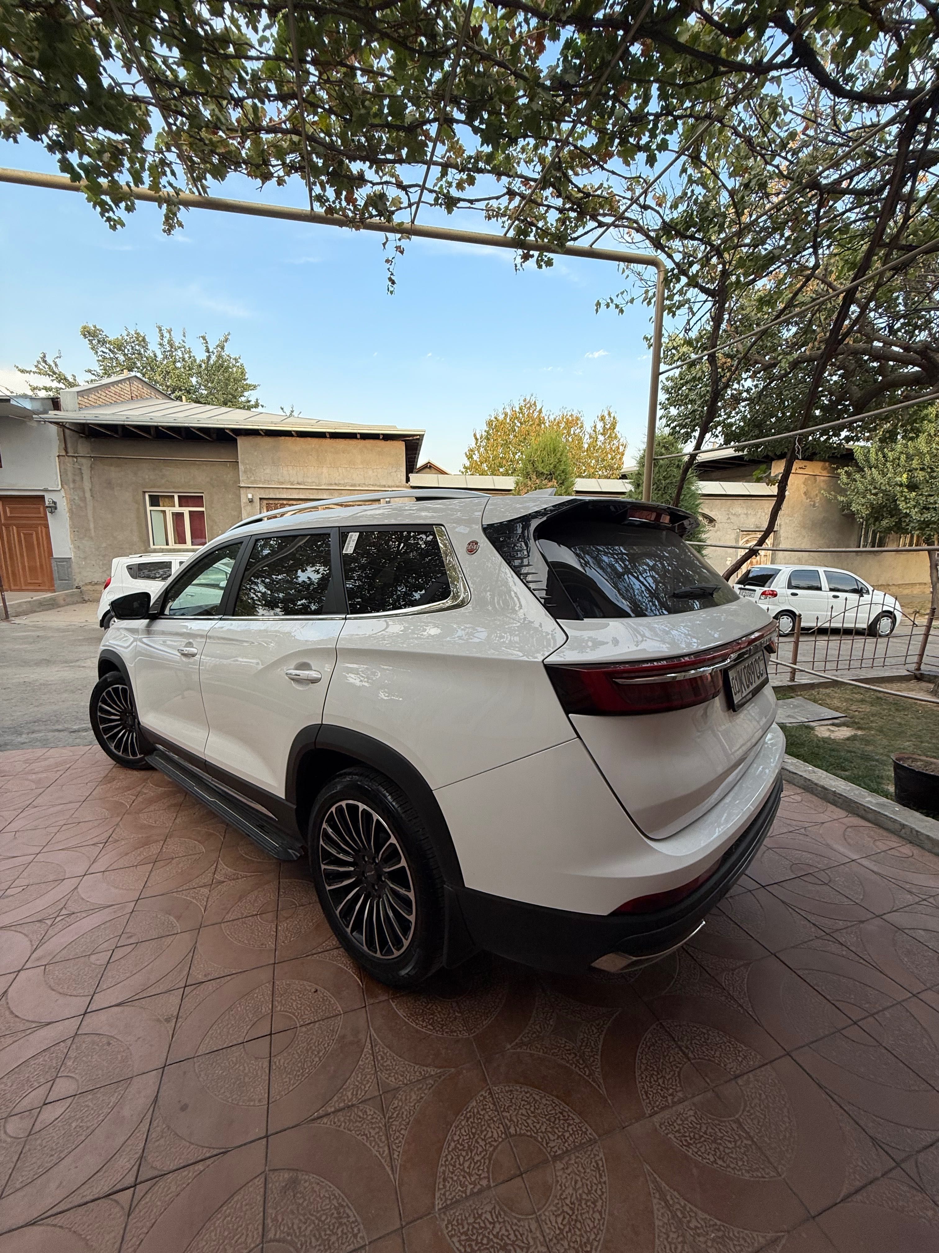Jetour X 90 plus