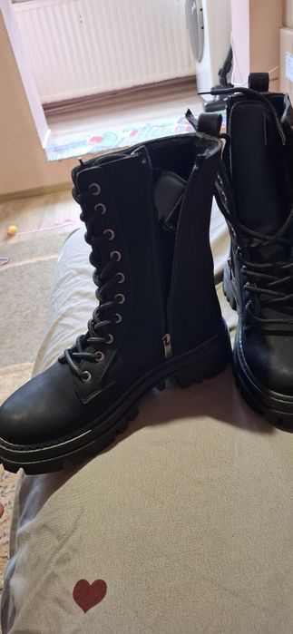 Ghete dama marimea 40