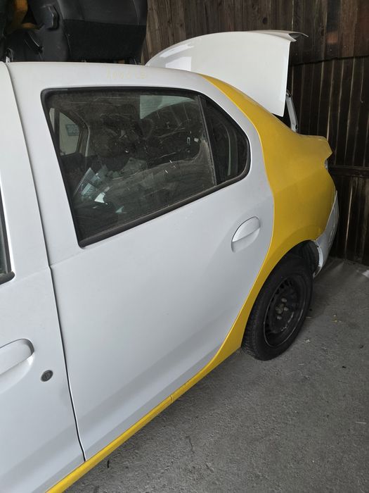 Usa Logan 2013 2020 fata spate alb