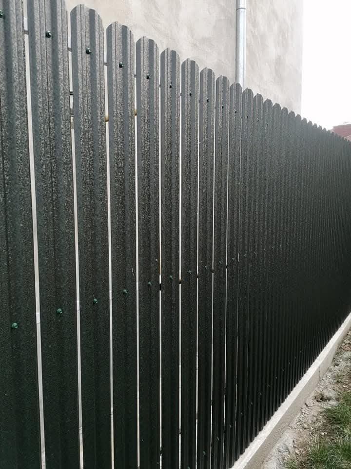 Executam garduri și porți