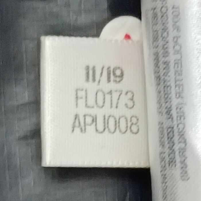 Adidas Windbreaker Jacket оригинално яке S Адидас спорт тренировки