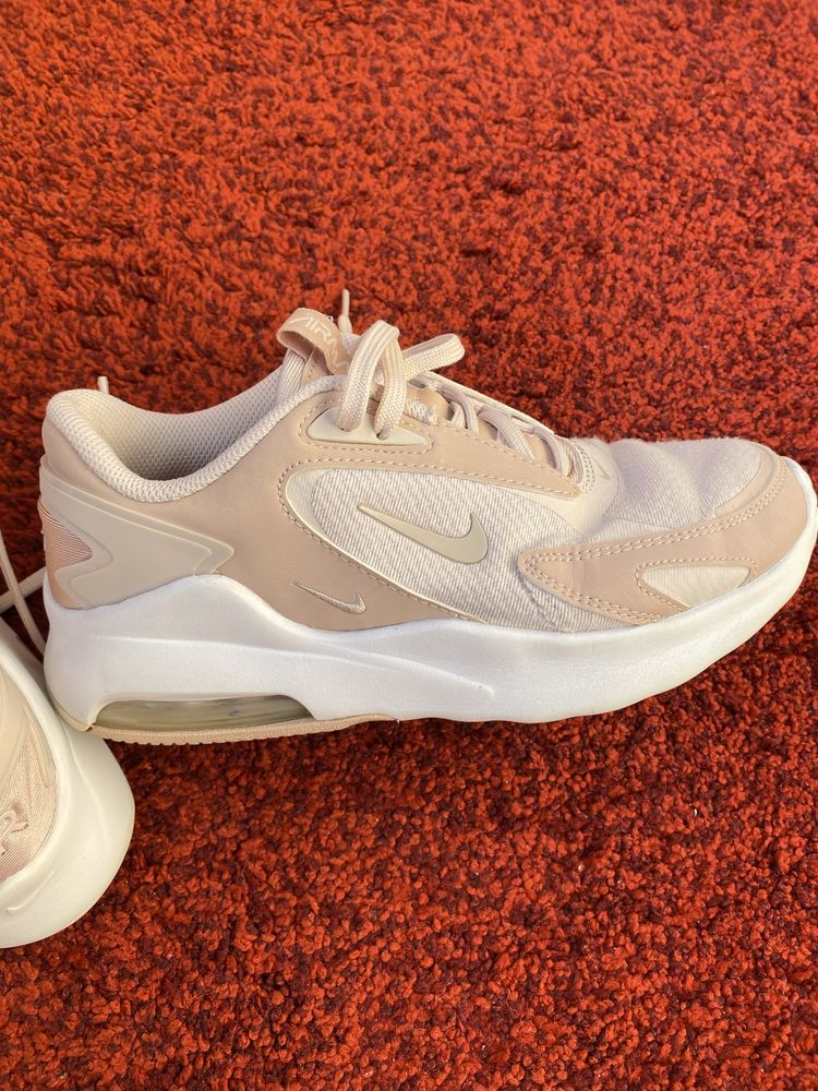 Дамски обувки Nike