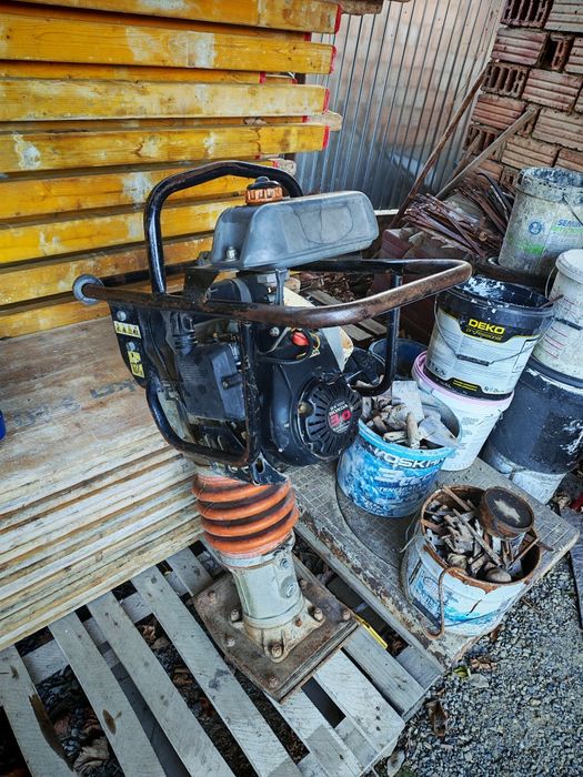 Mai Compactor Honda in 4 Timpi