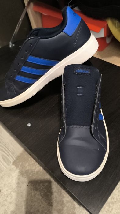 Маратонки Adidas
