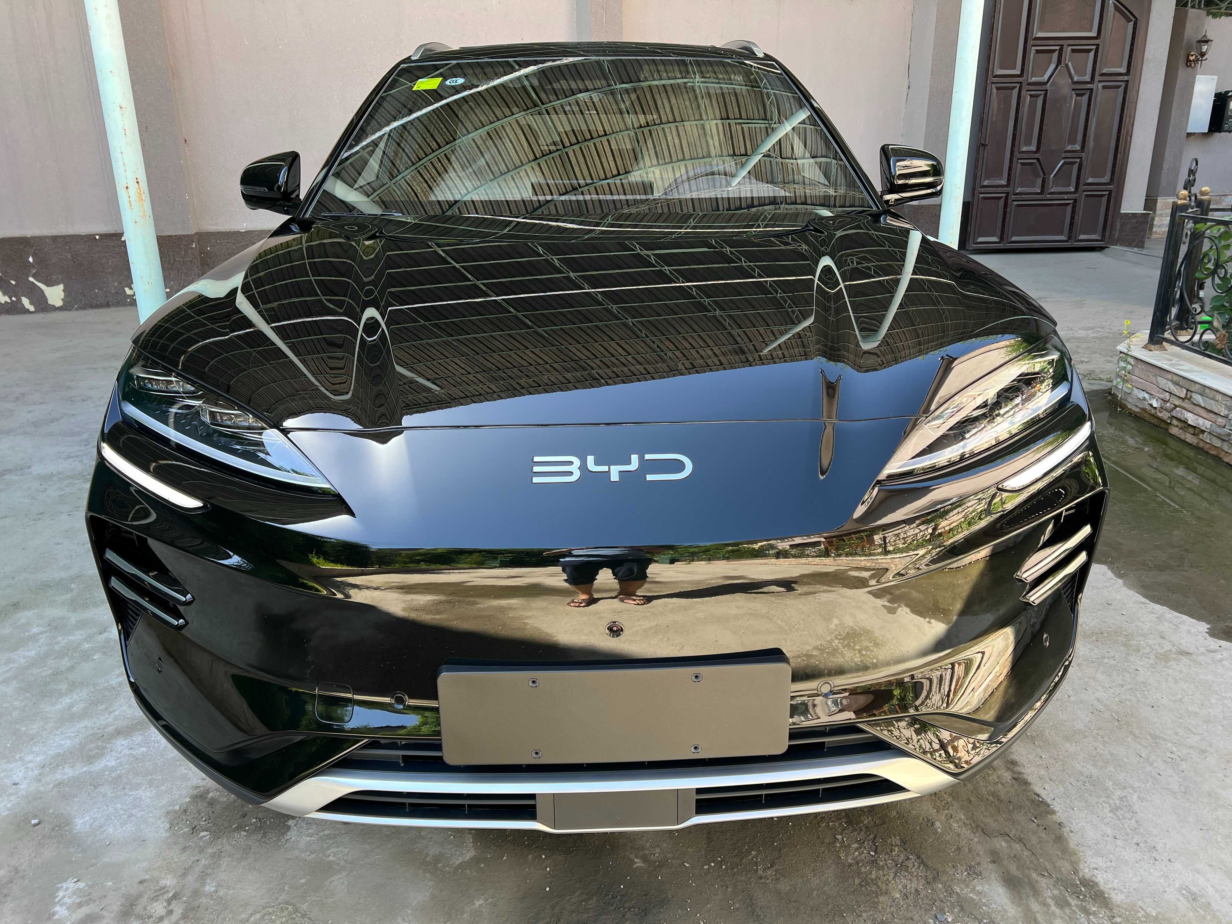 BYD Song Plus 605 km Smart, Yangi, Oq va Qora, Notariusga tayyor