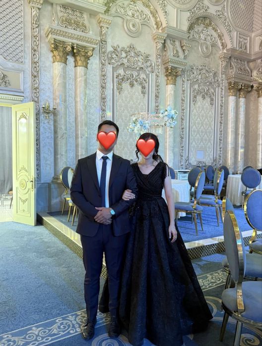 Женская одежда (Платье)