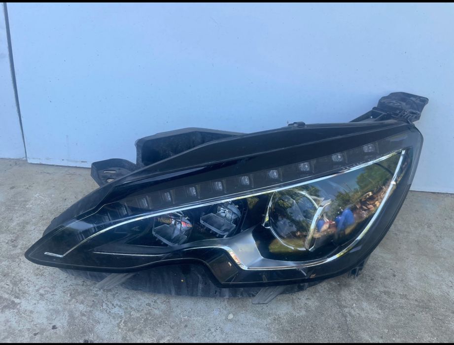 Full Led фарове за  Peugeot 308  T9