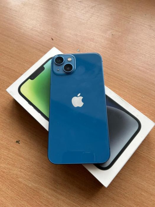 Айфон 13 в отличном состояний