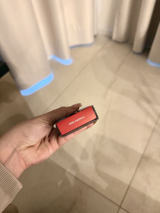 Червило Huda Beauty