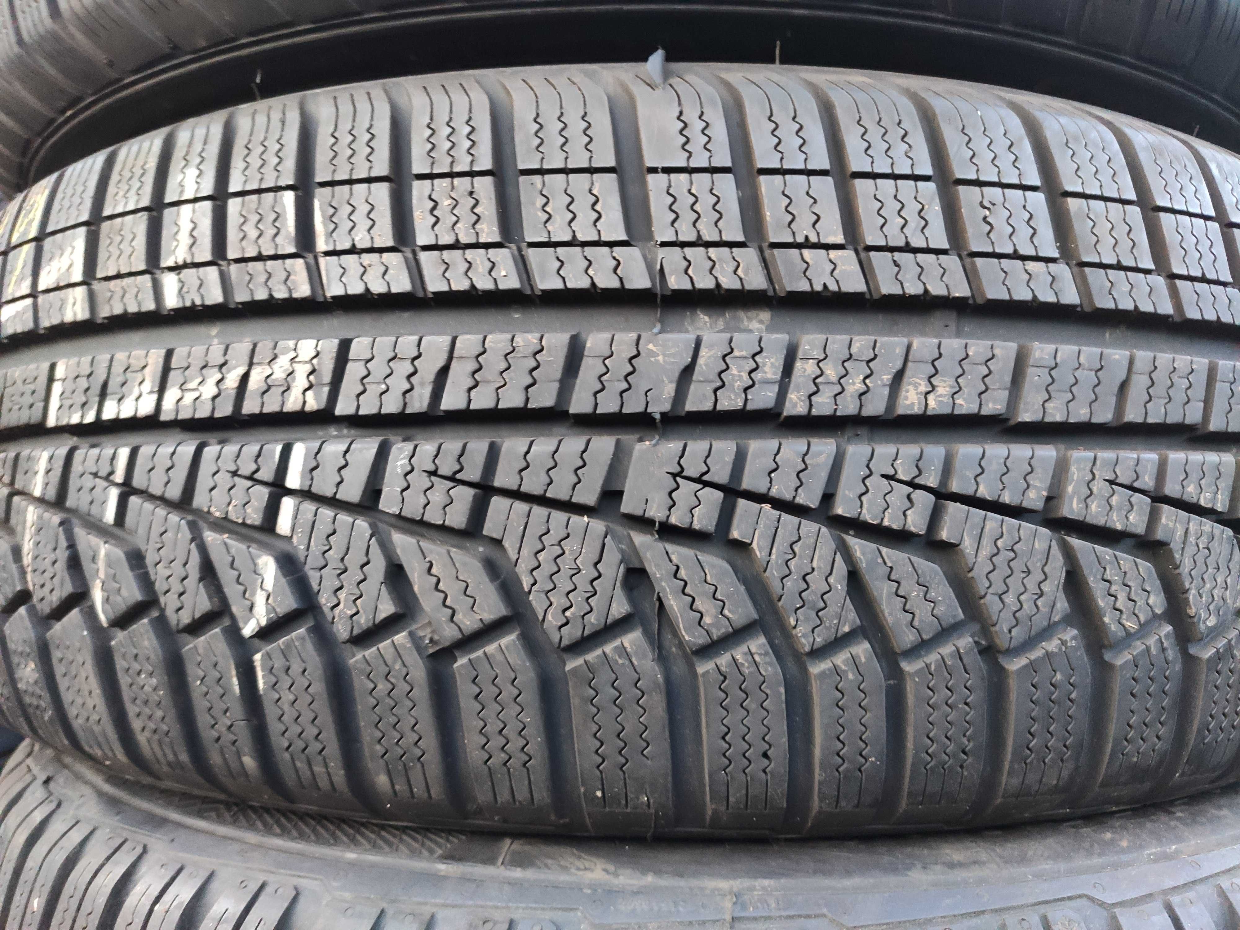 2бр Зимни гуми 205 60 16 - Hankook
