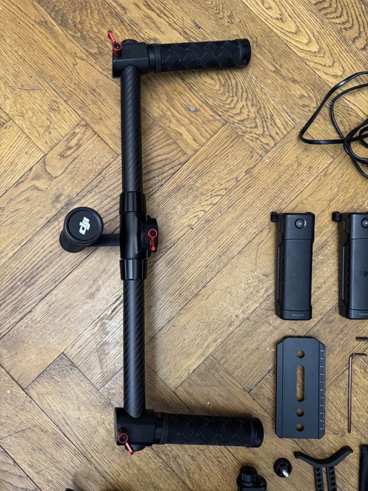 Gimbal / stabilizator video / foto DJI Ronin M