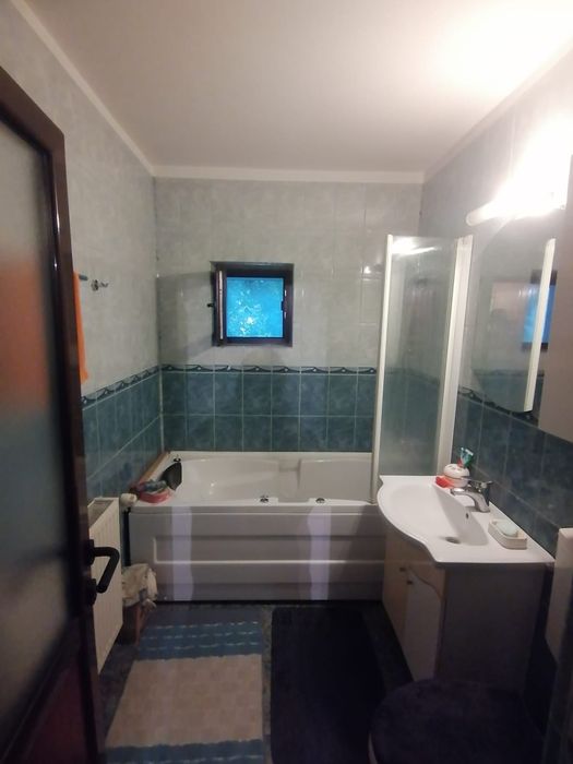 Primesc in gazda o fata